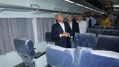 فأر يتسبب في إقالة رئيس شركة السكة الحديد للخدمات المتكاملة .. قرار جديد من وزير النقل