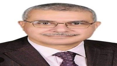 رئيس جامعة الزقازيق يهنيء القيادة السياسية وأسرة الجامعة والشعب المصري بعيد الفطر المبارك