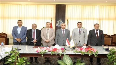 بروتوكول تعاون بين جامعة الزقازيق ومديرية الشباب والرياضة بالشرقية