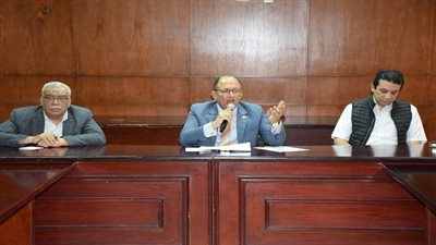 خلال اجتماعه برئاسة د. السيد قنديل.. مجلس أمناء جامعة حلوان يصدر عدد من القرارات الهامة