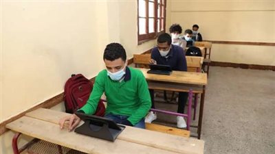 عاجل | انطلاق امتحانات الصف الثاني الثانوي إلكترونيًا بالقاهرة والجيزة