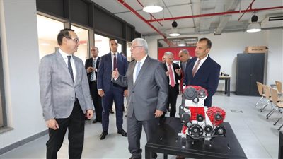 وزير التعليم العالي يشهد احتفالية تسليم الطلاب المُتفوقين بالجامعة الألمانية الدولية منح التميز الأكاديمي