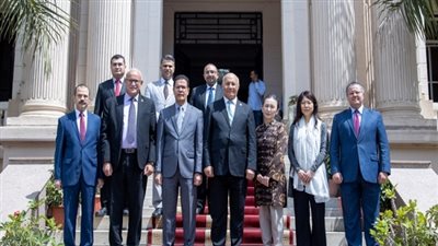 رئيس جامعة بنها يستقبل وفدا من الهيئات اليابانية العاملة فى مصر