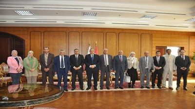 رئيس جامعة كفر الشيخ يستقبل فريق الهيئة القومية لضمان جودة التعليم