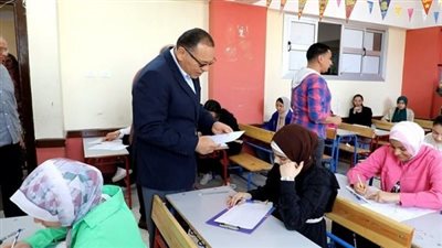 تعليم الشرقية ترصد 4 محاولات للغش واستبعاد رؤساء تلك اللجان فى امتحان الشهادة الإعدادية