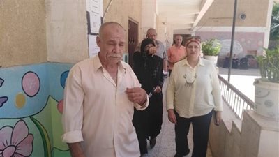 مديرة تعليم القليوبية تتفقد الكنترول وتؤكد أهمية إعطاء كل طالب حقه