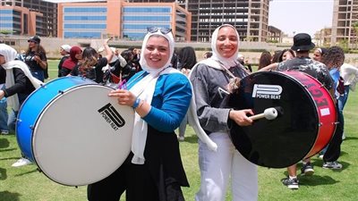 طلاب الجامعة الألمانية بالقاهرة: من هنا كلّنا نريد أن نكلّل مجهودنا ونجاحنا بتوثيق 