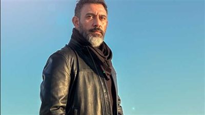 عمرو مصطفى: نجاح عمرو دياب كان هدفي.. وقعد على الأرض يسمع ألحاني