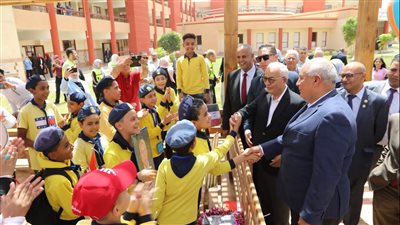  رضا حجازي يوجه بإطلاق أول مدرسة رسمية دولية 