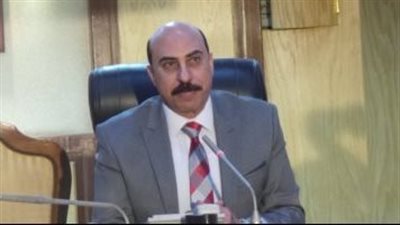 محافظ أسوان: الحد الأدنى للقبول بمدارس التعليم الثانوى العام 215 درجة