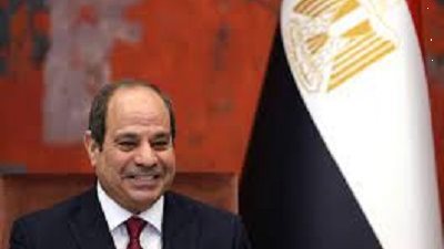 تنفيذا لتعليمات الرئيس السيسي.. مصر تقدم مئات الأطنان من المساعدات الإغاثية إلى السودان بحرا