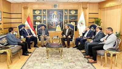 جامعة المنصورة تبحث تفعيل الدرجة العلمية المزدوجة بمرحلة البكالوريوس مع جامعة لويفيل بالولايات المتحدة الأمريكية 