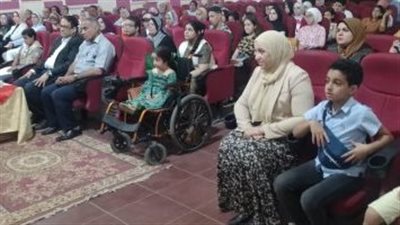 وكيل تعليم الغربية يكرم الطلاب الفائزين في مسابقة 