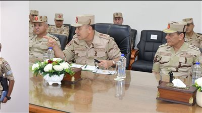 رئيس أركان حرب القوات المسلحة يشهد تنفيذ المرحلة الرئيسية للمشروع التكتيكى بجنود ( نصر 56 ) 