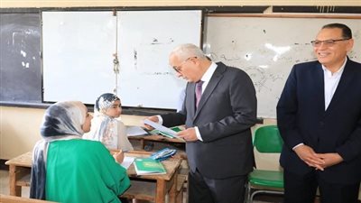 وزير التربية والتعليم: ثقوا فى نظام التصحيح.. ونحرص على أن يحصل كل طالب على حقه كاملًا