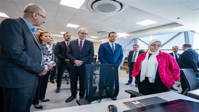 جامعة مصر للمعلوماتية تستقبل وزير الاتصالات الجزائري للتعريف بالجامعة وإمكاناتها وفتح باب تبادل الخبرات العلمية