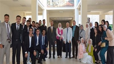 مناقشة مشاريع التخرج في كلية الهندسة بجامعة الدلتا للعلوم والتكنولوجيا