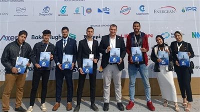 نائب رئيس جامعة الأزهر يشيد بحصول طلابها على جائزة دولية من 