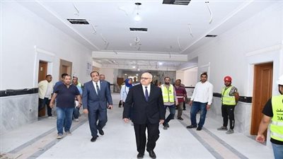 د. الخشت يتفقد جامعة القاهرة الدولية ويتابع التنفيذ وفق الجدول الزمني المحدد تمهيدًا لافتتاح مرحلتها الأولى