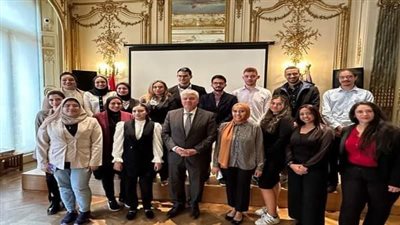 وزير التعليم العالي يلتقي الطلاب المبتعثين الدارسين بالمملكة المتحدة 