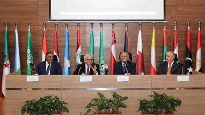 بالتعاون بين جريدة الجمهورية والأكاديمية العربية للعلوم والتكنولوجيا.. وزير التعليم يشهد حفل تكريم أوائل الثانوية العامة 