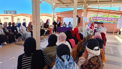 فريق طالبات ادارة النشاط الثقافي والفني في جامعة كفر الشيخ يشارك بالمعسكر الدائم بمصيف بلطيم