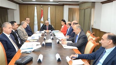 أهمها توفير 20 ألف عامل بالمدارس.. صندوق دعم وتمويل المشروعات التعليمية يوافق على عدد من القرارات الهامة