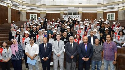 وجدى زين الدين: المعسكرات القيادية تساهم فى تكوين وعى شباب جامعة القاهرة 