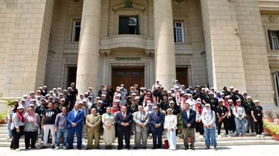 قضايا المرأة حاضرة بقوة فى فعاليات معسكر القيادة الفعالة بجامعة القاهرة حول تطوير الوعي الوطني