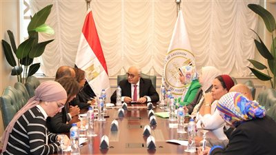 وزير التربية والتعليم يبحث مع الأمين العام للقومي للطفولة والأمومة تعزيز التعاون المشترك في برامج حماية الطفل 