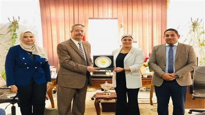 العيادة القانونية بكلية الحقوق جامعة المنصورة تقوم بتطبيق برنامج المجالس النيابية