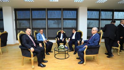 رئيس جامعة الزقازيق يشهد فعاليات حفل افتتاح أسبوع شباب الجامعات الثالث عشر بجامعة حلوان