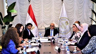 وزير التربية والتعليم يبحث مع وفد منظمة يونيسف مصر أوجه التعاون المشترك