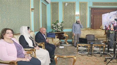 بالتعاون مع الأكاديمية العسكرية للتدريب.. انطلاق الدورة 84 للمعلمين فى قنا عن إدارة الأزمات بالفيديو كونفرانس 