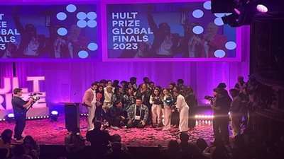 وزير التعليم العالي يهنئ فريق جامعة الإسكندرية EFFCT بفوزه بالجائزة الثانية في مسابقة Hult Prize الدولية