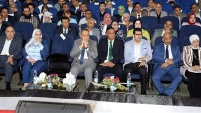 نائب رئيس جامعة الزقازيق يشهد احتفالية تكريم المشروعات الخضراء الذكية