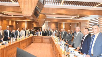 تنظيم المائدة المُستديرة السابعة بين جامعة مدينة السادات ورجال الأعمال