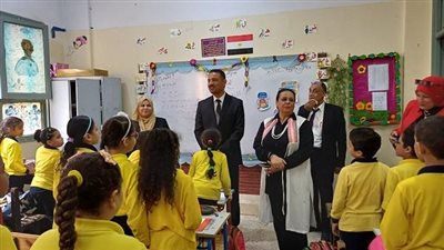 وكيل تعليم الجيزة يحيل مدير مدرسة للتحقيق