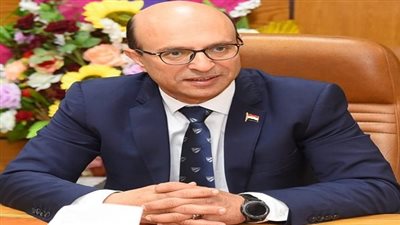 جامعة أسيوط تبحث أوجه التعاون الأكاديمي مع جامعتي شنغهاى جيو تونج وجياكسينج