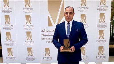 وزير التربية والتعليم يهنئ الدكتور أحمد علوان لفوزه في الدورة الرابعة لجائزة 
