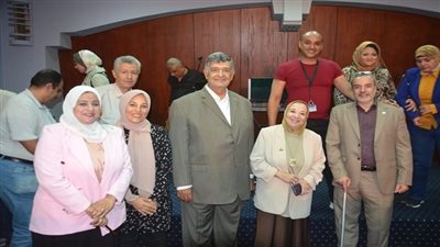 بالصور.. فريق اجيال للموسيقى والغناء يلهب حماس الجمهور في احتفالية بالعيد الماسى لانتصارات اكتوبر في مكتبة المستقبل