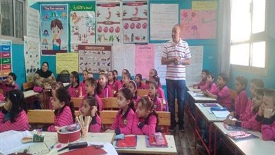 مدير تعليم المنوفية يتابع انتظام الدراسة بإدارة شبين الكوم التعليمية