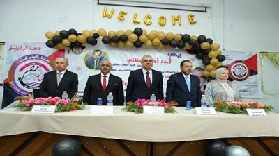 رئيس جامعة الزقازيق يشهد حفل استقبال الطلاب الجدد بكلية الطب البشري
