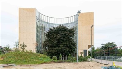 وزير التعليم العالي يعلن فوز مشروع بيت مصر بالمدينة الدولية الجامعية بباريس بجائزة رابطة المعماريين الفرنسيين