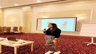 طالبة بالجامعة العربية المفتوحة بمصر في مبادرة 