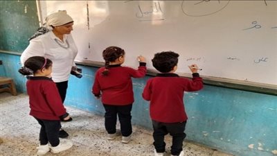 مدير تعليم القليوبية تتابع انتظام الدراسة بمدارس إدارة بنها التعليمية