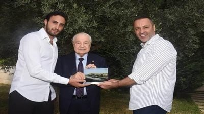 بري يستقبل أبوغزالة في مشروع مدرار الطبي في جنوب لبنان