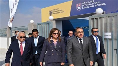 رئيس الوزراء يفتتح مجمع مدارس بالقرية الكونية بمدينة 6 أكتوبر
