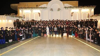 تكريم 17 طالبا بينهم 3 مثاليين في حفل تخرج معهد التمريض في دمياط