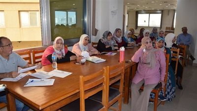 جامعة حلوان تنظم دورة تدريبية حول مدونة السلوك الوظيفي لتطوير الأداء